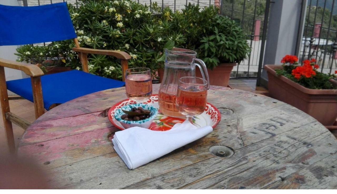 Charme E Relax Apartment เลวานโต ภายนอก รูปภาพ